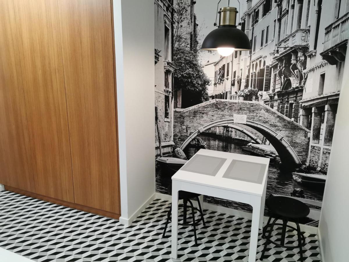 Zajezdnia Wrzeszcz Apartamenty Γκντανσκ Εξωτερικό φωτογραφία